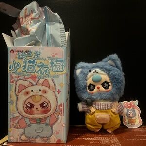 Baby Three Kitten Wardrobe Pendant(special eyes)